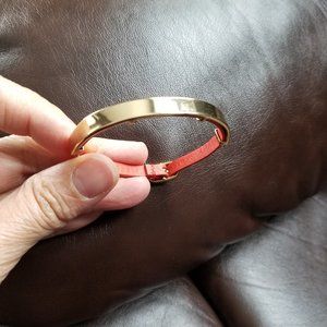 Thin Leather band & gold metal bracelet